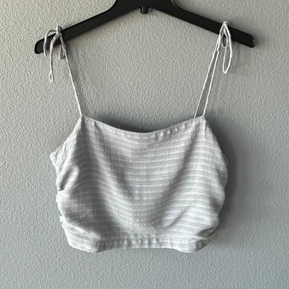 Amuse Society Crop Top - Picture 1 of 10